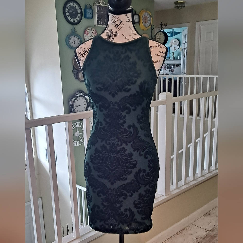 Elegant Dark Green Cocktail Dress